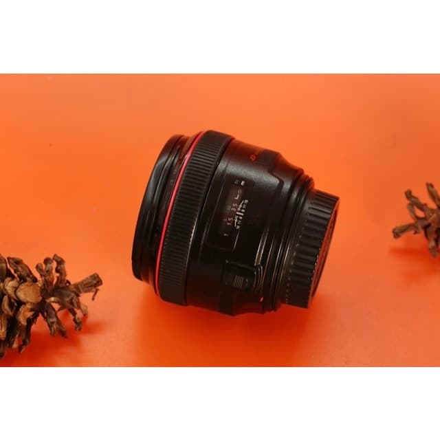 Canon EF 50mm F1.2 L USM Unit Only C1581 Standar